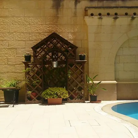 3 Bedroom With Private Pool In Gozo Case de vacanță Zebbug (Gozo)