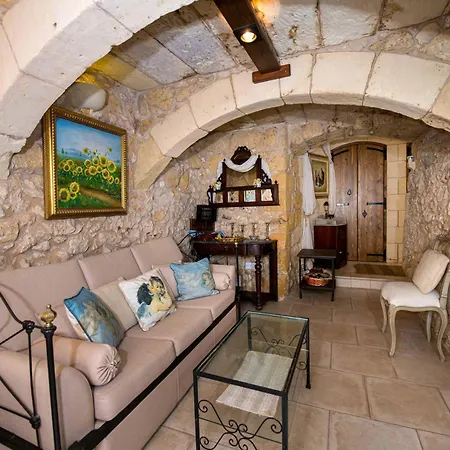 3 Bedroom With Private Pool In Gozo Zebbug (Gozo)