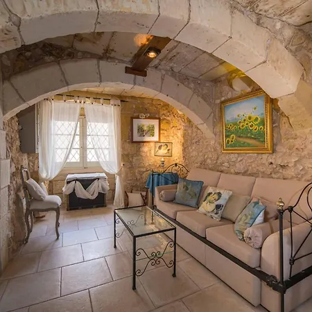 3 Bedroom With Private Pool In Gozo